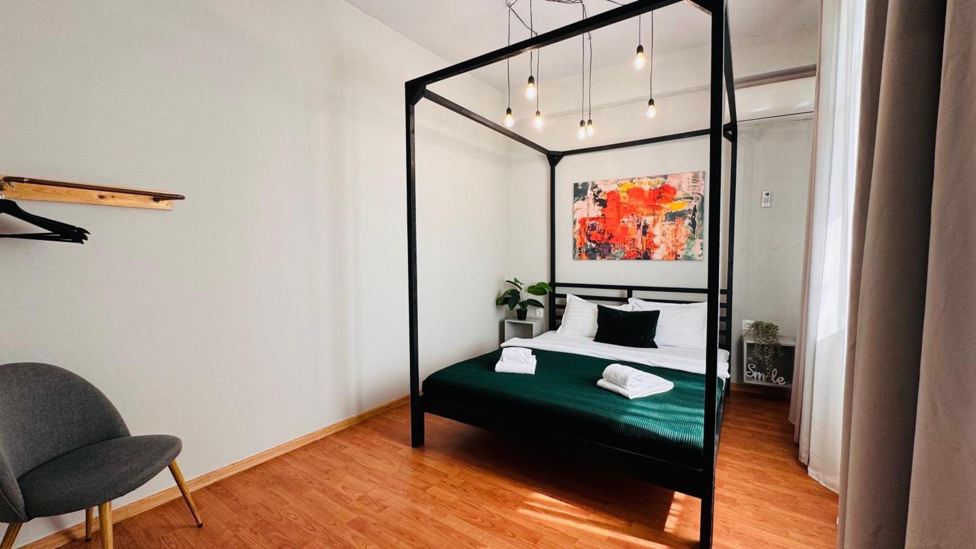 Ideal Home - Spacious & Modern Accommodation Near Unirii Square Bucharest Exterior photo