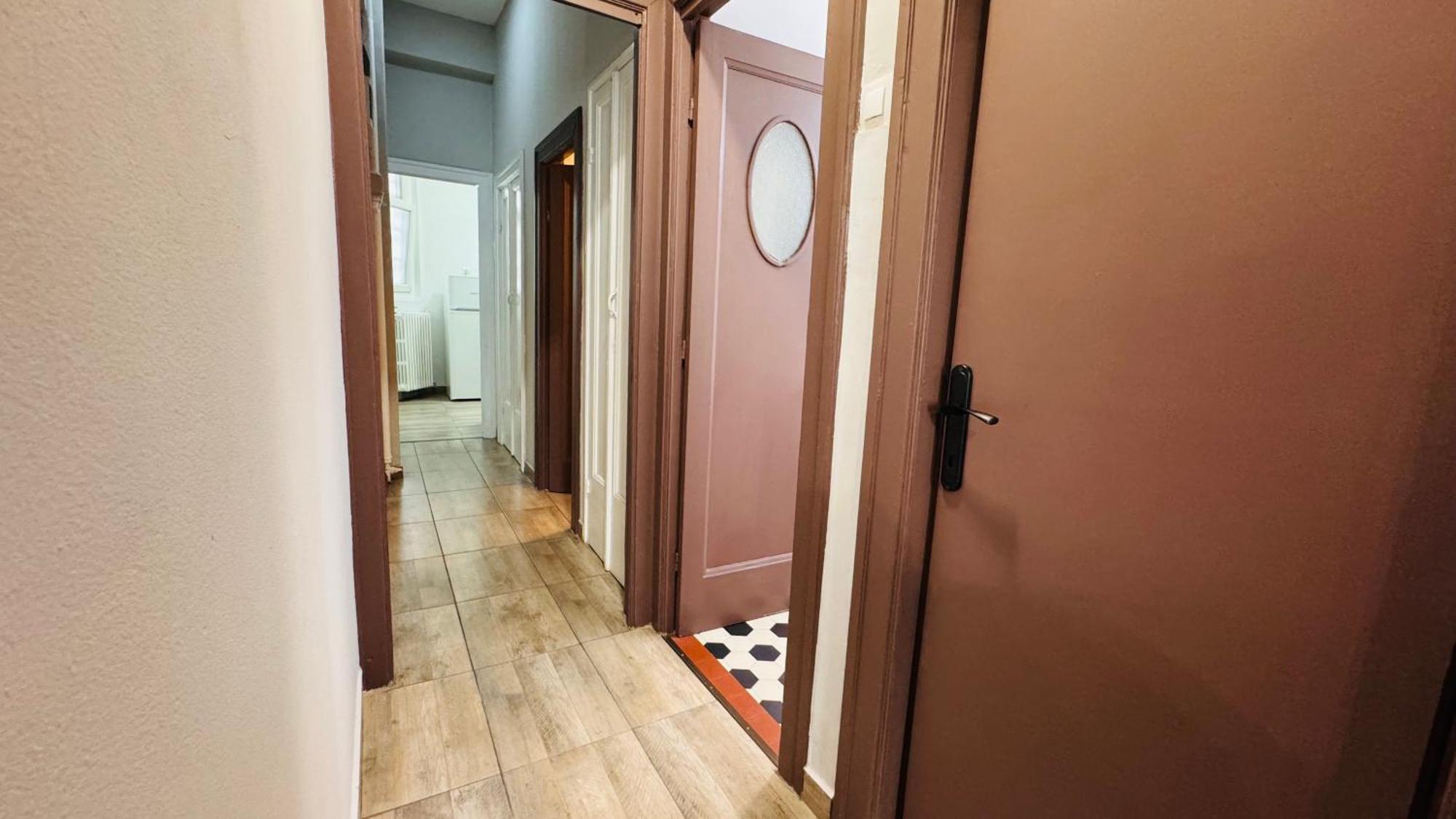 Ideal Home - Spacious & Modern Accommodation Near Unirii Square Bucharest Room photo